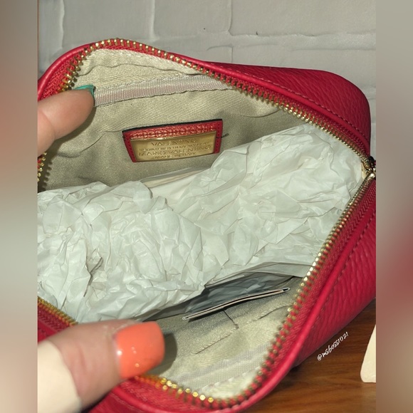 Valentino by Mario Valentino Mia Dollaro Leather Crossbody in Tango Red NWT - Picture 6 of 7